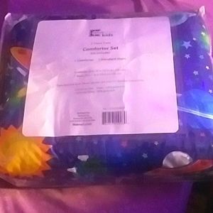 Boys Twin Comforter w/ sham set